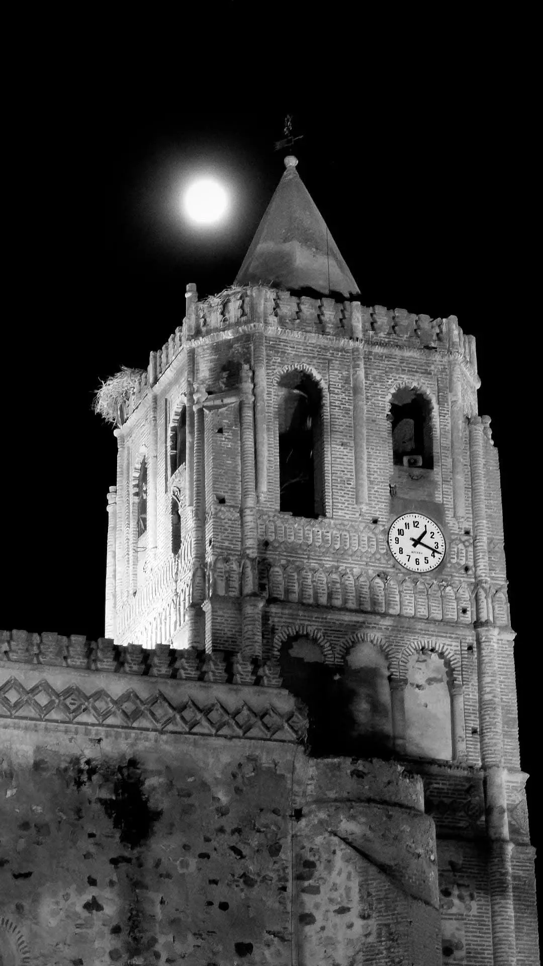 Fotografia de la iglesia de Puebla de la Reina
